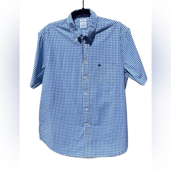 Brooks Brothers Regent 100% Cotton Short Sleeve Button Down Shirt Size Large - Picture 2 of 6